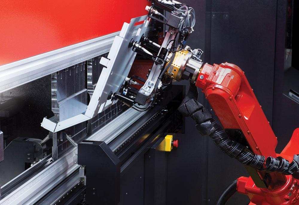 Máy chấn thủy lực kết hợp robot chấn tự động