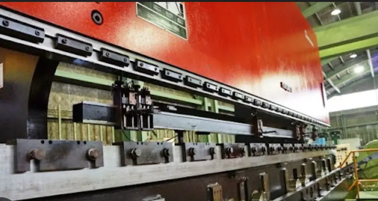 Kinh nghiệm mua máy chấn tôn cũ giá rẻ