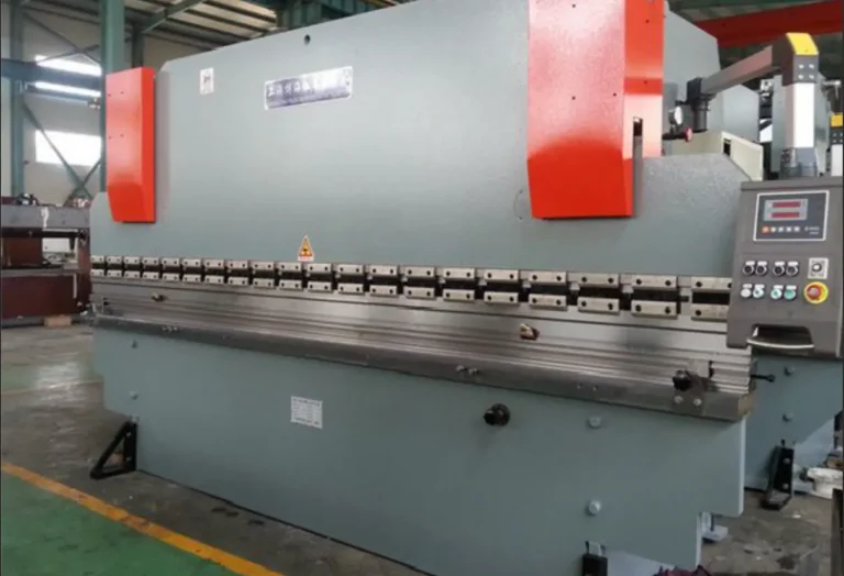 Máy chấn tôn cũ giá rẻ