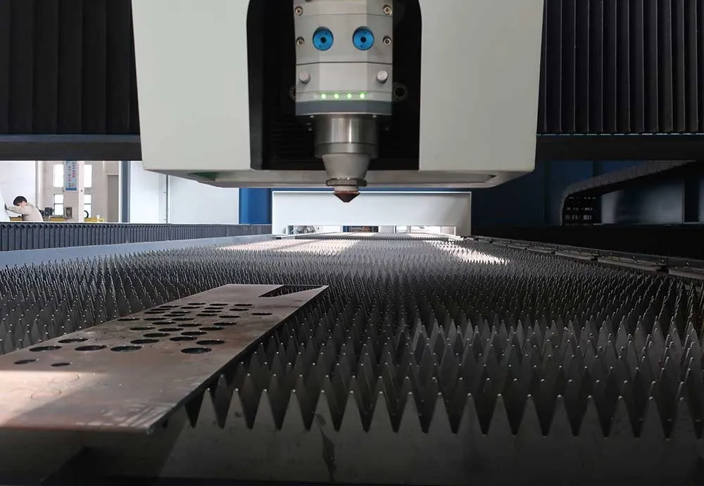 Cài đặt chiều cao máy cắt laser hiệu quả sẽ tránh được các va chạm không đáng có