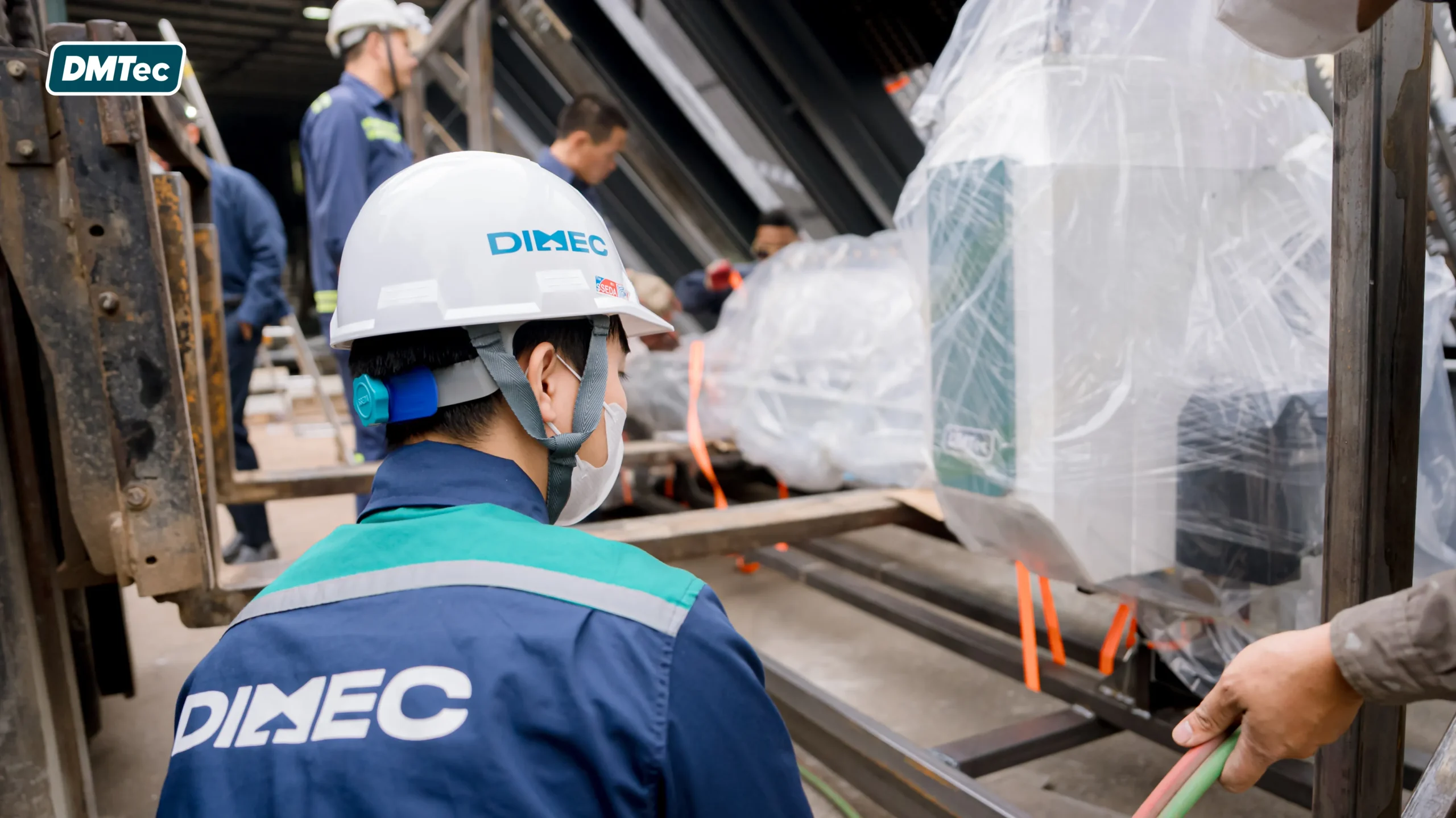 Khách hàng hoàn toàn có thể yên tâm với dịch vụ sau bán hàng chuyên nghiệp của Dimec Khách hàng hoàn toàn có thể yên tâm với dịch vụ sau bán hàng chuyên nghiệp của Dimec