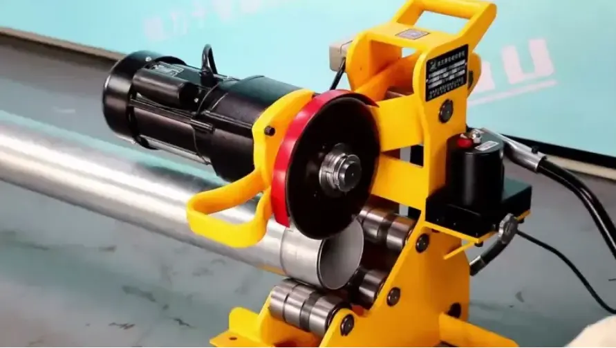 Máy cắt ống thủy lực cắt thép tròn