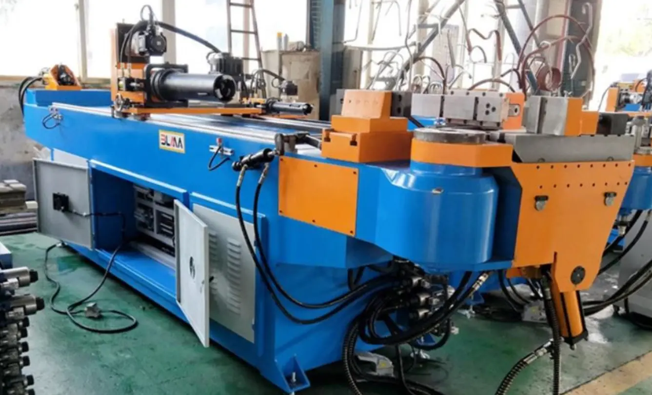 Máy uốn sắt thủy lực dạng công nghiệp để uốn ống lớn