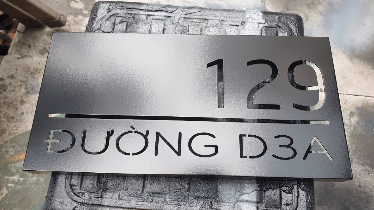 Cắt lan can, khung cửa, ống hộp mỏng trực tiếp tại chỗ bằng laser cầm tay