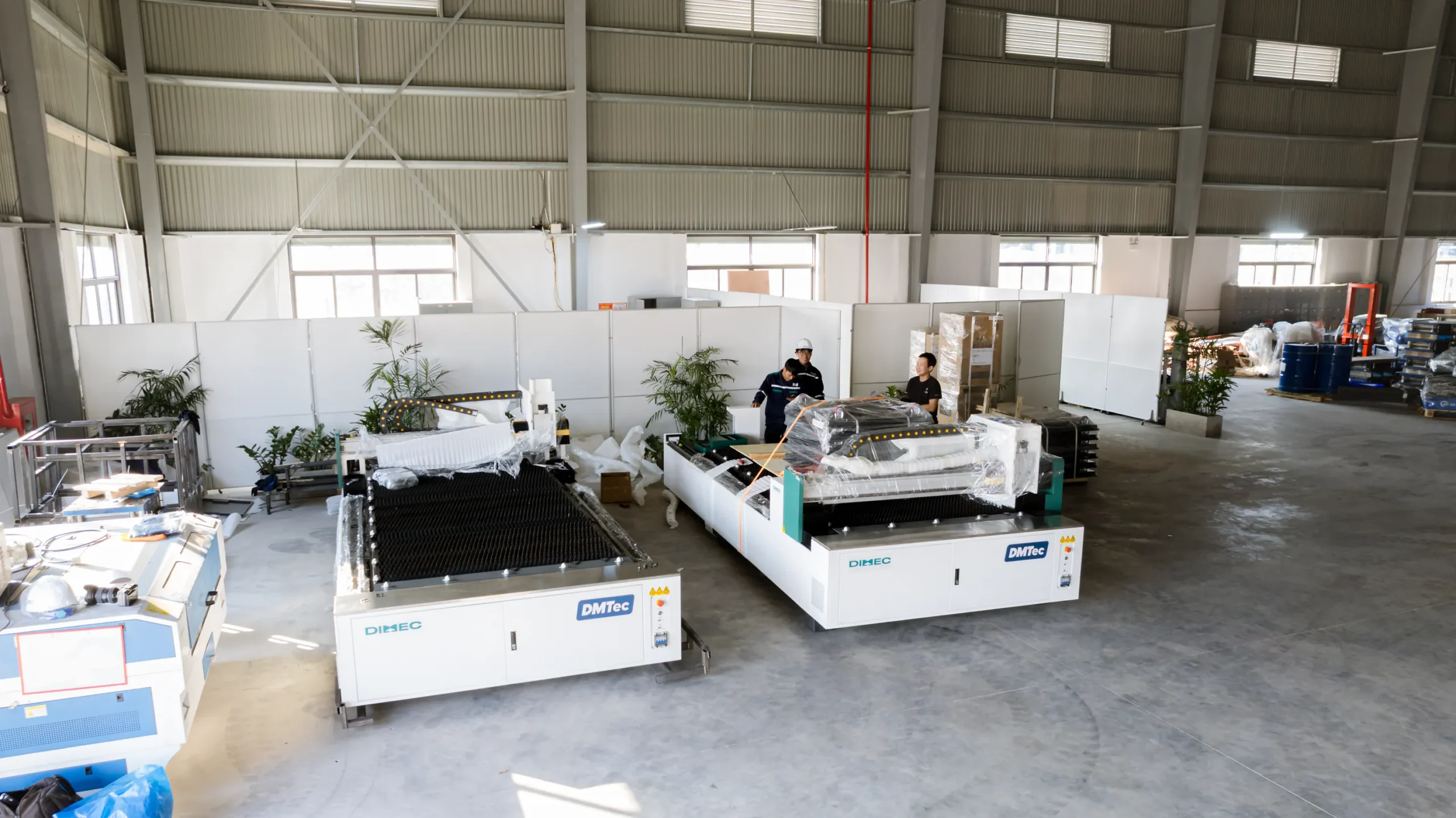 Các phân khúc giá máy cắt laser nhỏ trên thị trường