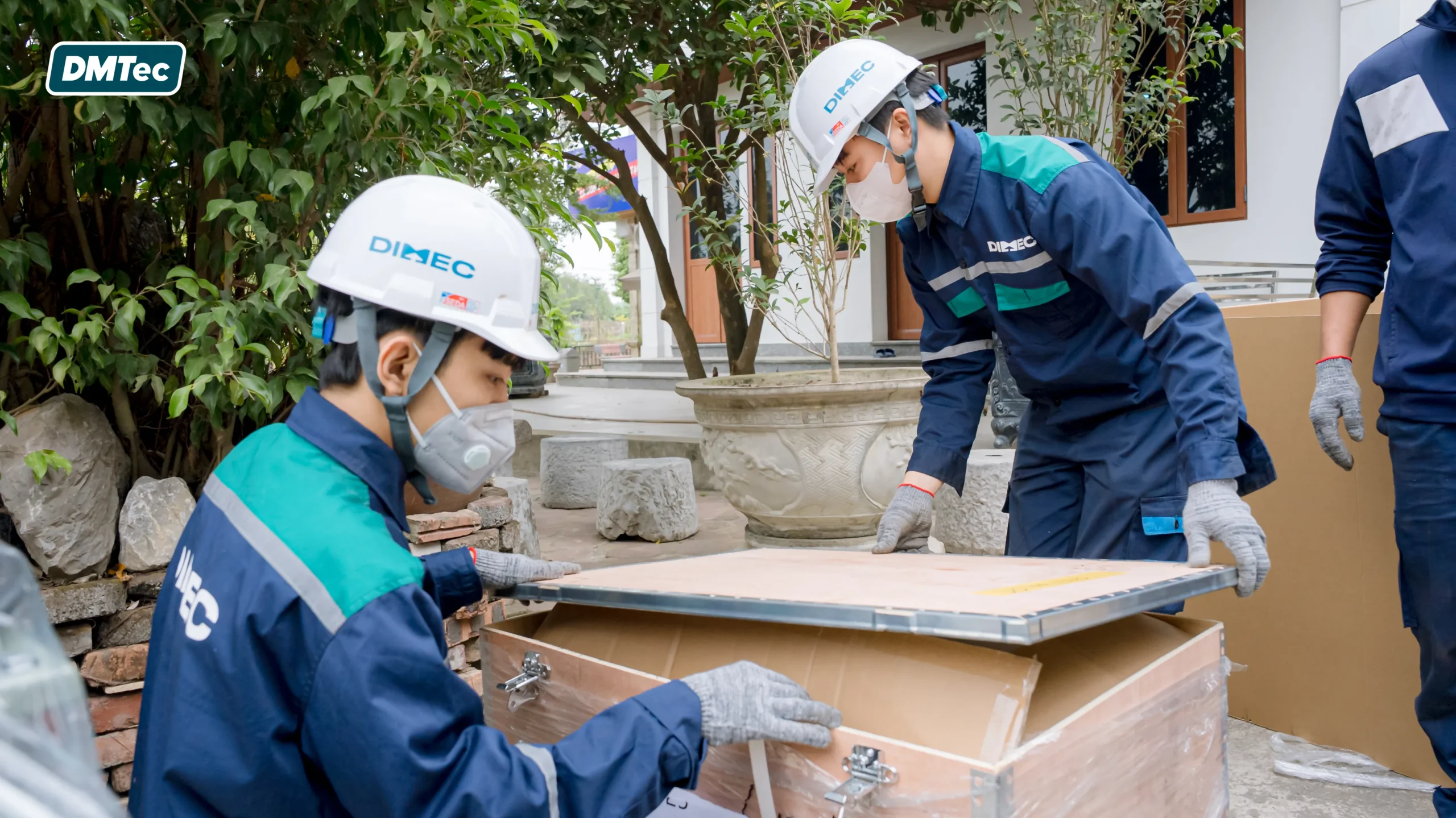 Giải pháp máy hàn cắt laser fiber 2-in-1 DMTec cho xưởng Việt