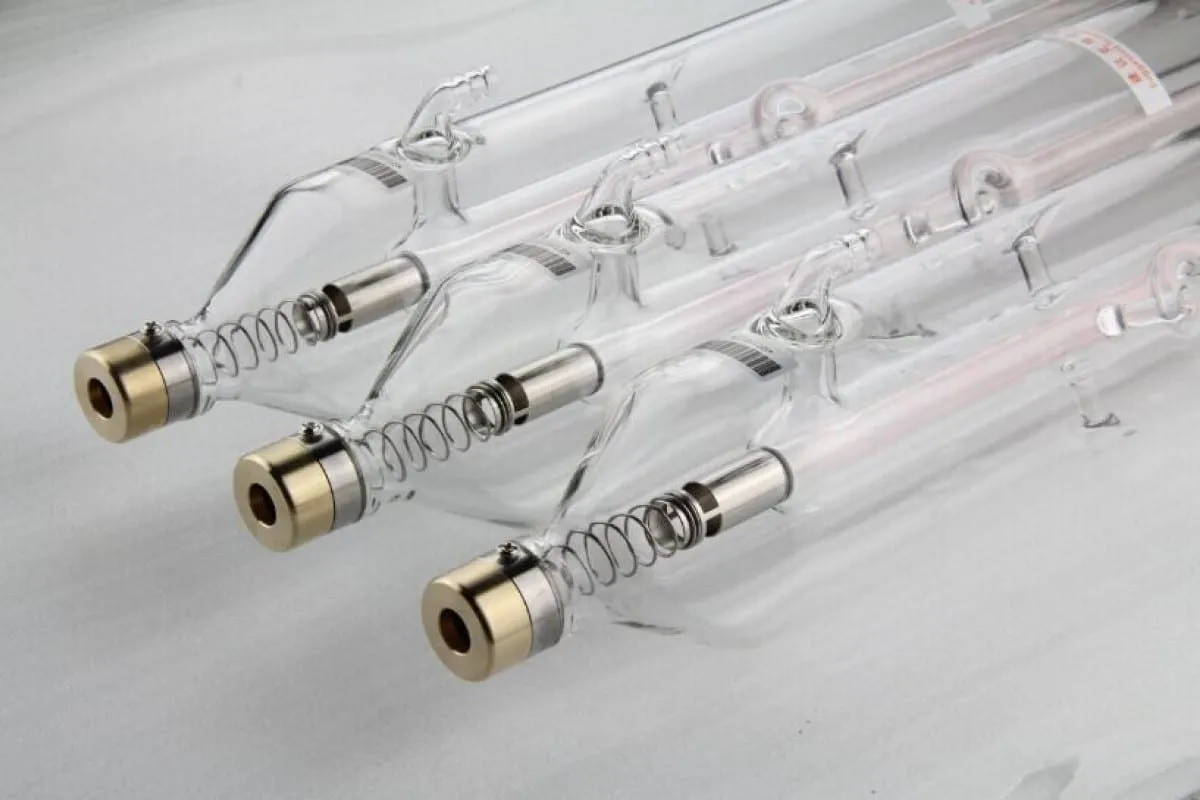Ống phóng laser CO2 hoạt động bền bỉ, tuổi thọ cao